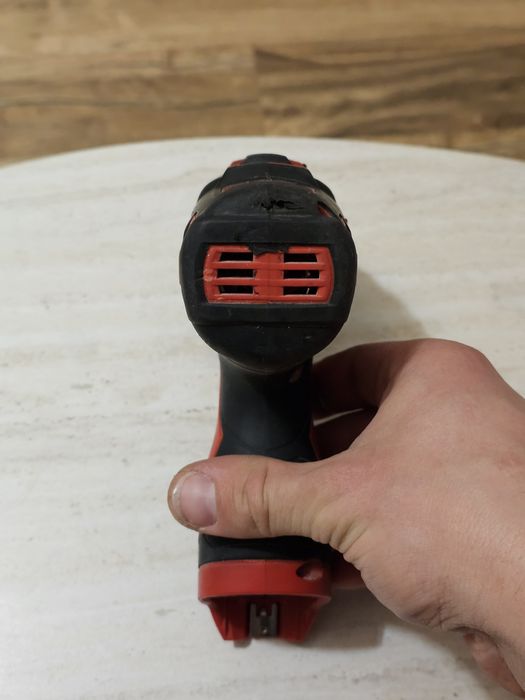Band autofiletanta Milwaukee M12BDD-0
