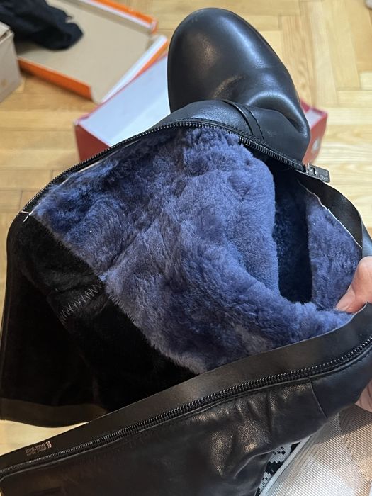 Женские сапоги с каблуком