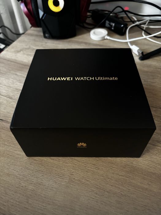 Часовник HUAWEI WATCH Ultimate
