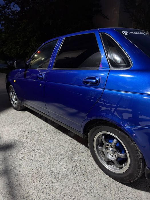 Lada Priora sotiladi