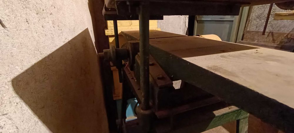 Заводски Абрихт Циркуляр 2 в 1 - за дървообработване и рязане.