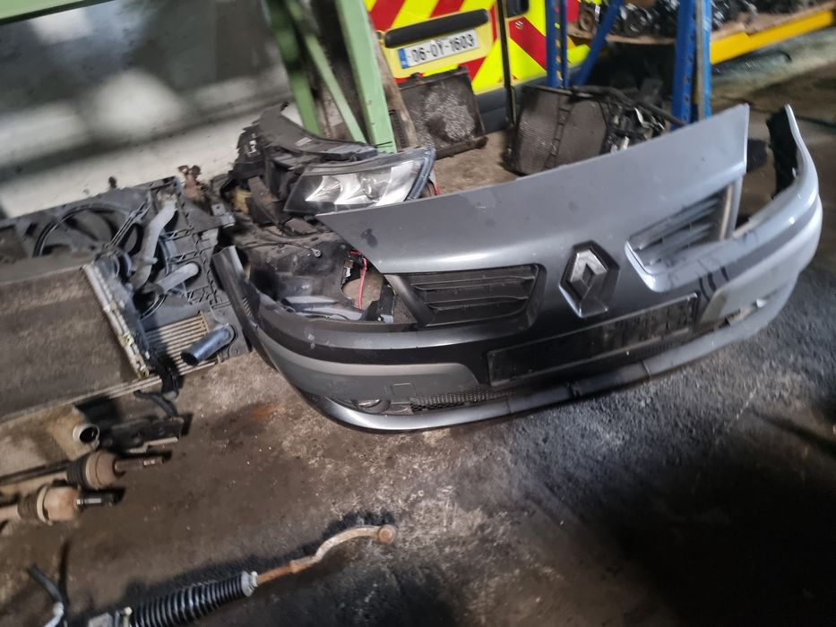 Bara fata Renault Scenic 2