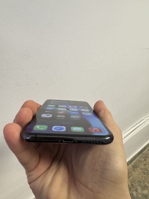 Vand Iphone 11pro max ,256gb