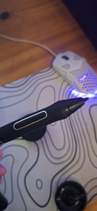Графичен Таблет Huion Kamvas 16 pro