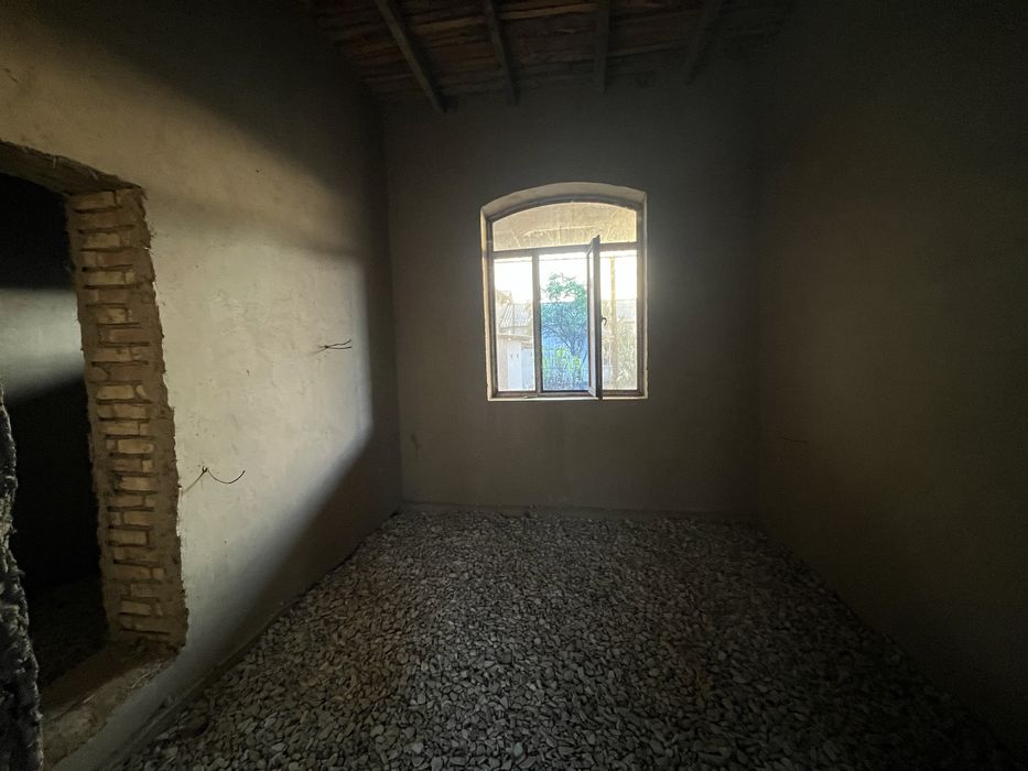 Xovli sotiladi 1.5 mlrad