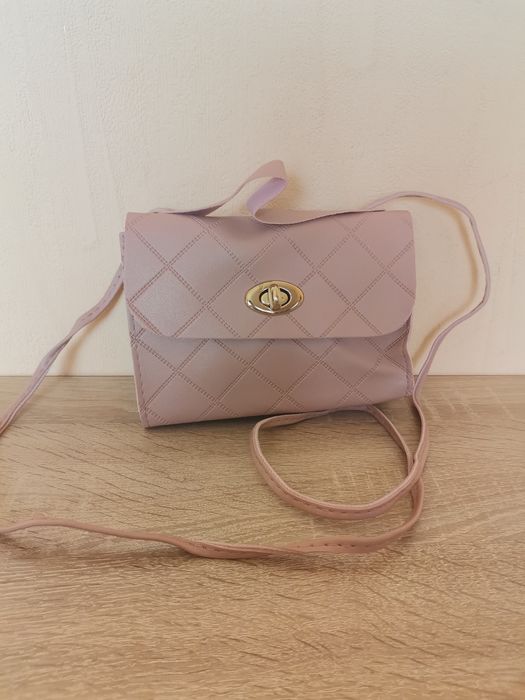 !!Намаление!! Нова розова ръчна чанта с дръжка за рамо