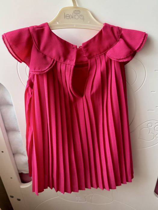 Рокля Mayoral неразличима от нова