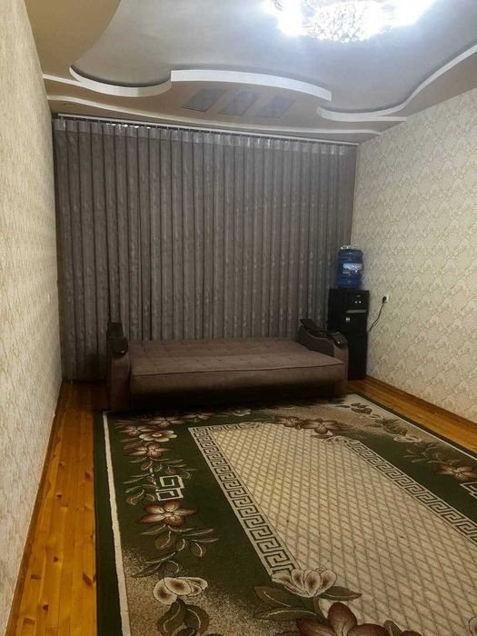 Гулобод 3 хонали квартира сотилади