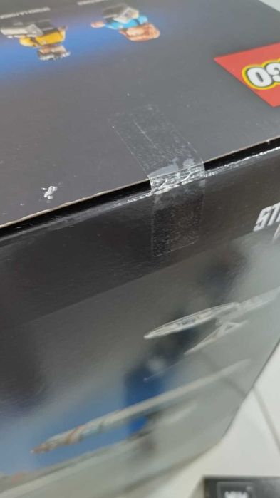 Vand LEGO Star Trek 'USS Enterprise NCC-1701-D' + 'Type-15 Shuttlepod'