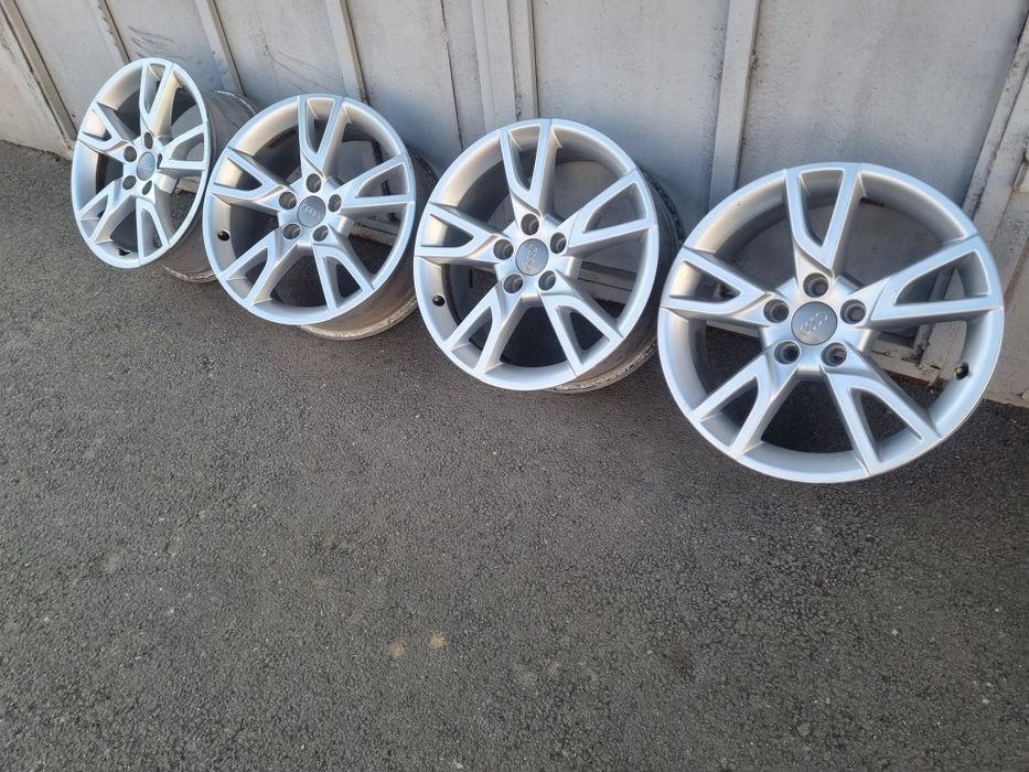 Jante Audi Q3 A3 A4 Vw Golf 5 6 7 Passat Jetta Eos Skoda Seat 5X112 17