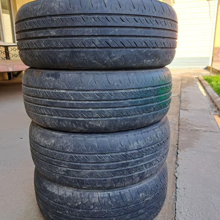 Шины летние комплект 4шт