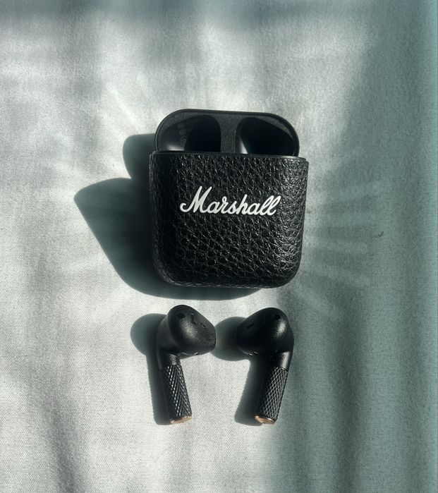 Слушалки: Marshall Minor IV