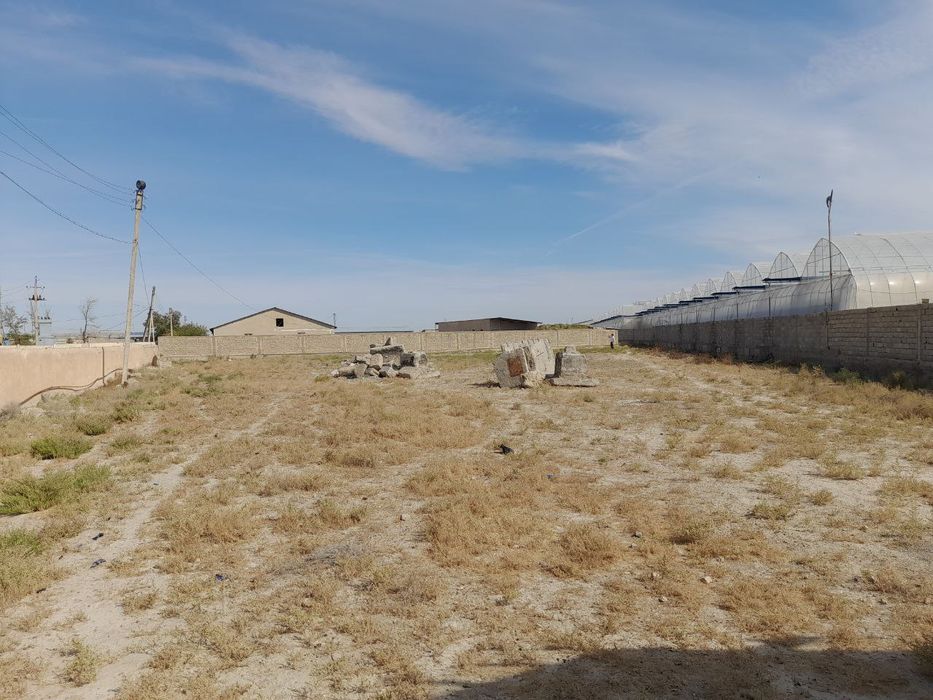 Продается земельный участок 22, 47 соток.