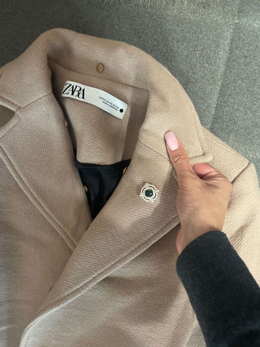 Zara бежово дамско палто