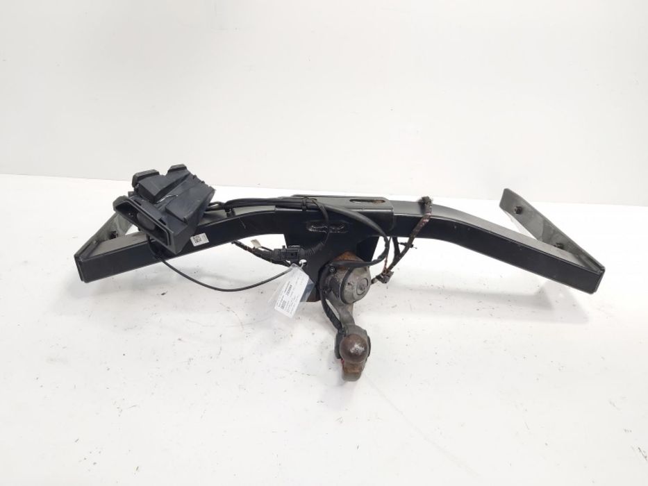 Carlig cu priza, cod 5N0803880G, Vw Tiguan (5N) Volkswagen