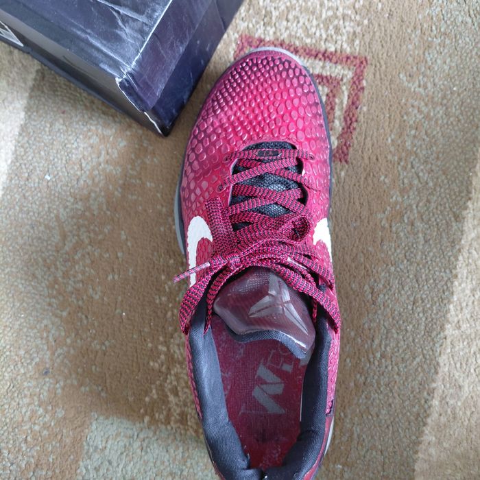 Продам KOBE VI(6) оригинал