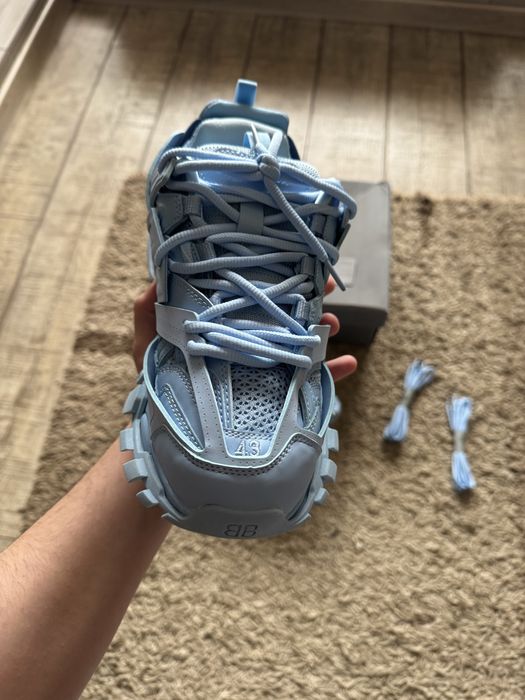 Balenciaga Track Baby blue 43 noi cu cutie