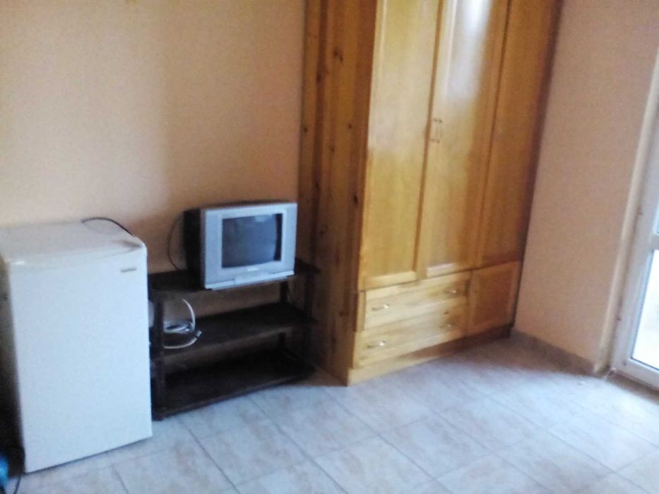 Дава се под наем Двустаен апартамент в Велико Търново, Център - 58 кв.м за 280.5 € - Снимка #5