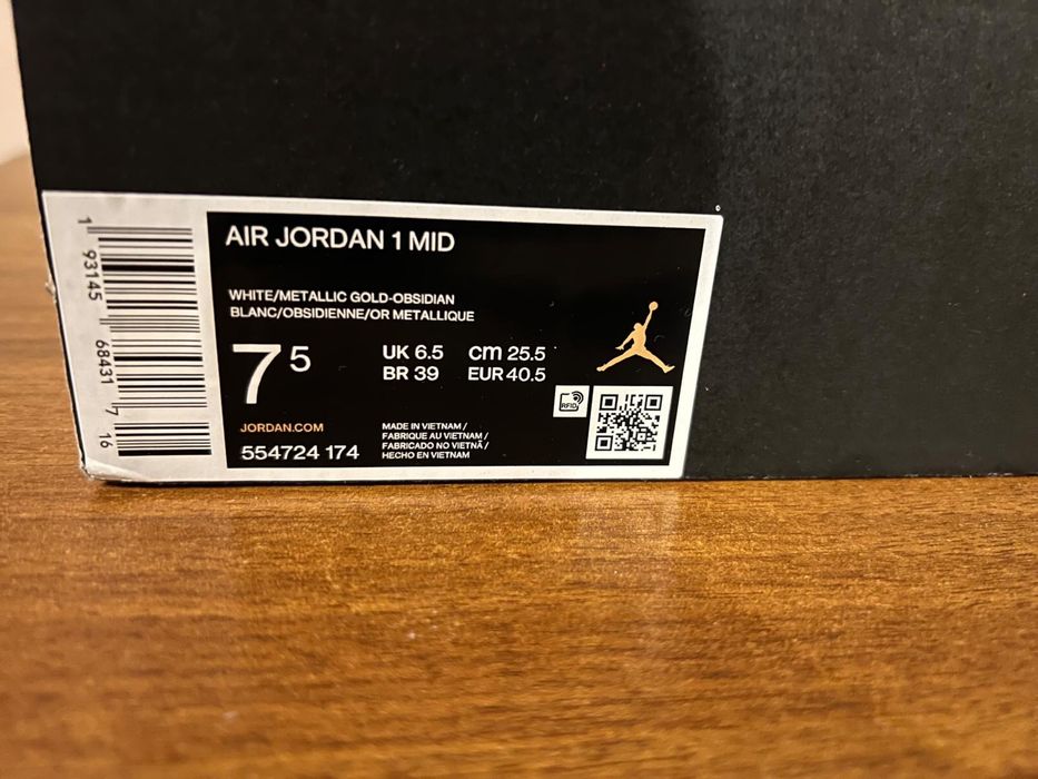 Vand Air Jordan 1Mid