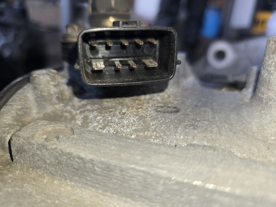 Акпп коробка автомат Мазда 626 птич FS стартер генератор двигатель