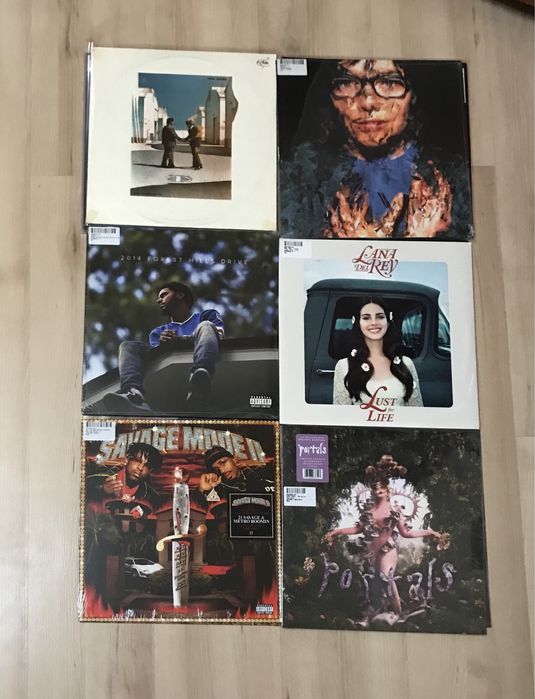 Виниловые пластинки , винилы