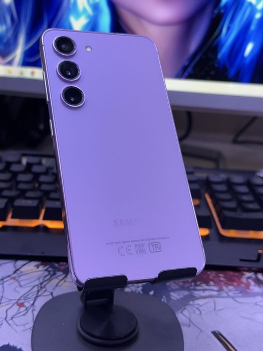 Samsung S23 8/128ГБ