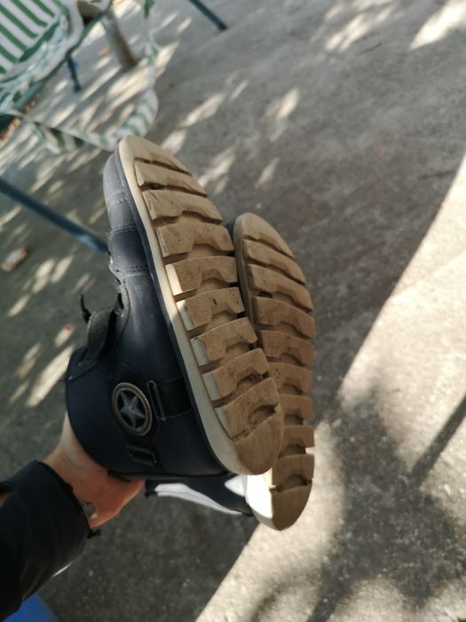 Зимни боти за момче