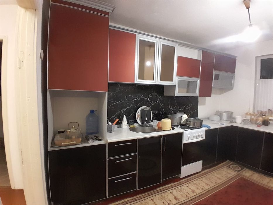 Кухни гарнитур таза