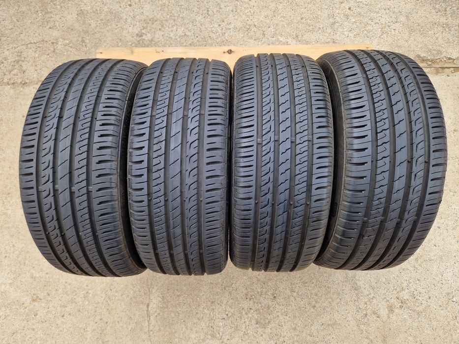 4anvelope vara 205 45 17(aprx noi) Barum 2020