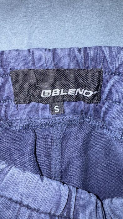 Pantaloni scurti Blend