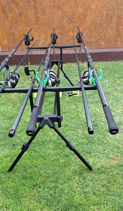 Set Pescuit,3 Lansete 3,90m,3,75 LBS+3 Mulinete 12.000+Rod Pod+Senzori ...