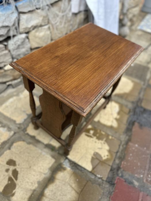 Винтидж дървена помощна масичка