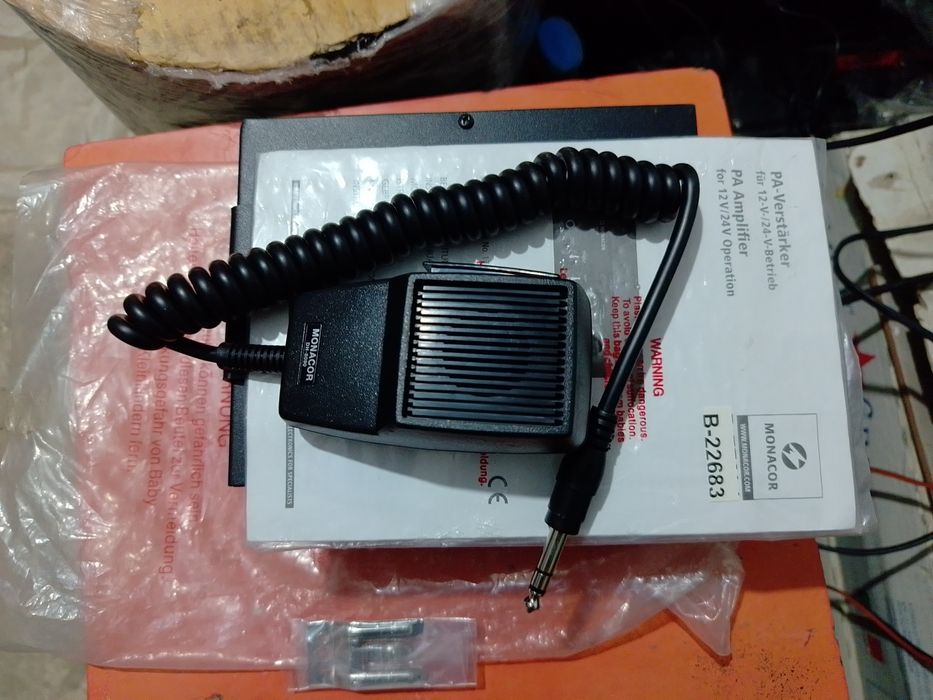 Monacor PA-302  12-24 V statie auto