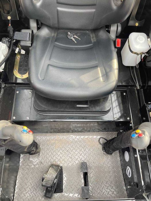 Мини погрузчик SAAO SH70