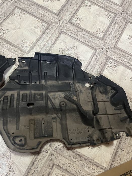 Продам защиту двигателя камри 50