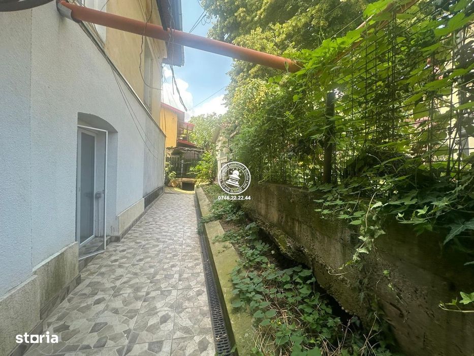 Apartament o camera de vanzare Copou