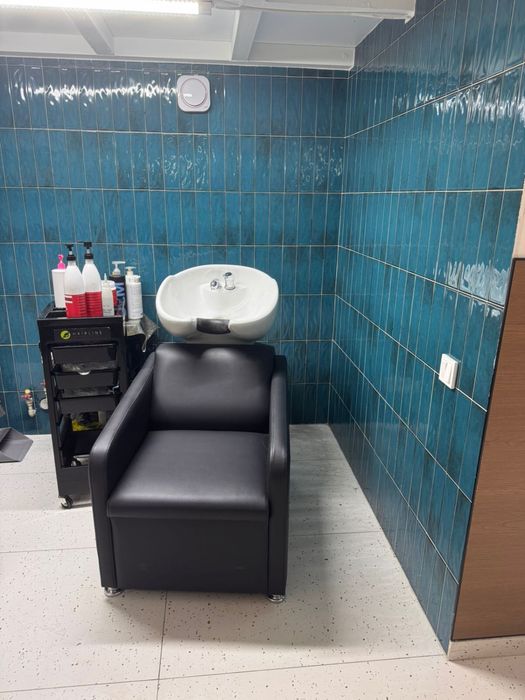 Сдам рабочие места в салоне красоты