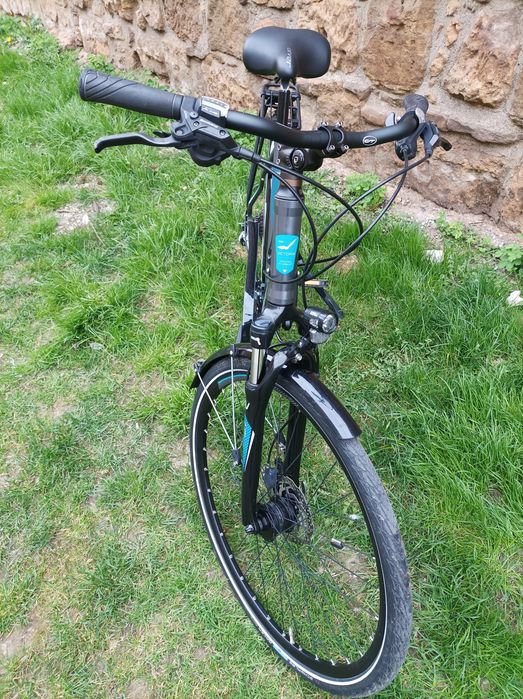De vanzare bicicleta dama de oras trekking