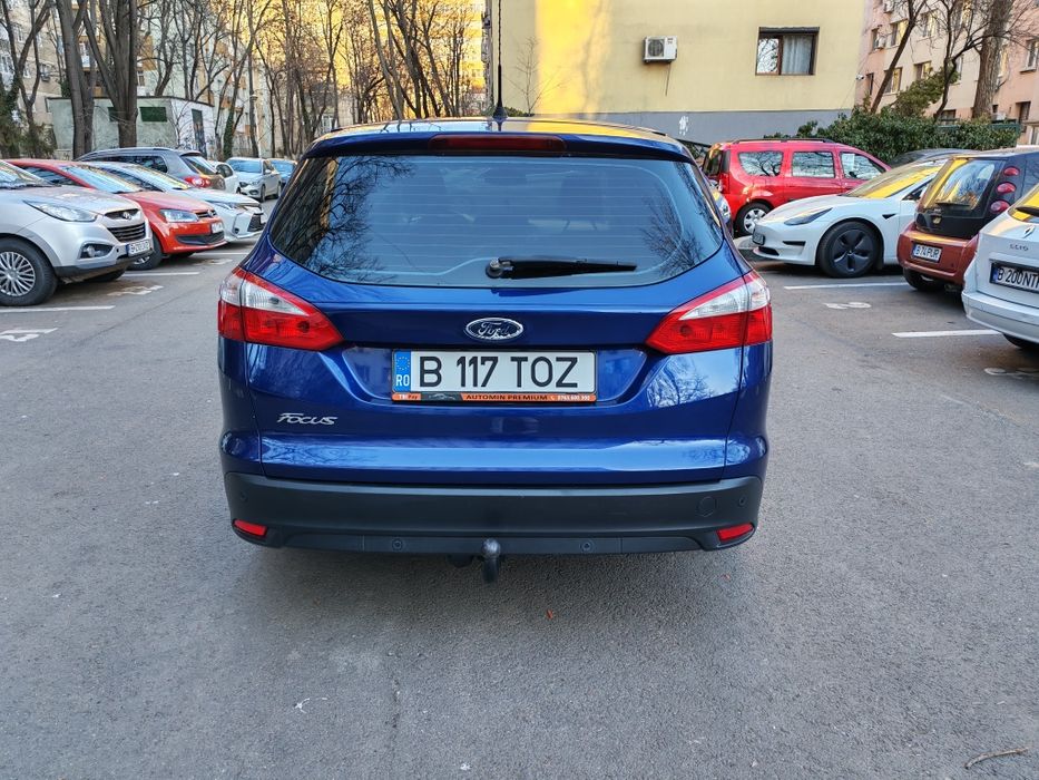 FORD Focus 2013 — imagine 5
