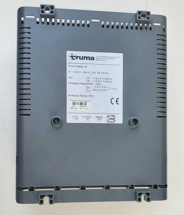Truma smart charge 20, incarcator automat pentru acumulatori,impecabil
