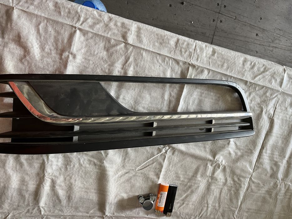 Противотуманная фара фольцваген B7