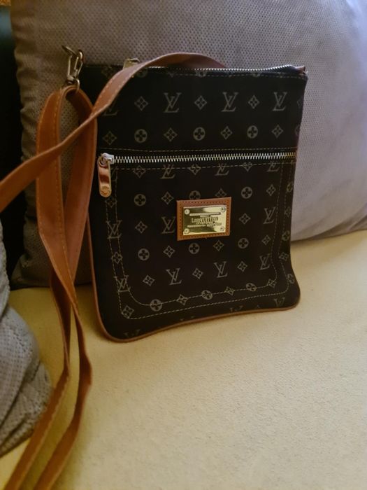 Дамска чанта Louis Vuitton