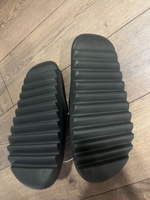 adidas Yeezy Slide marimea 44