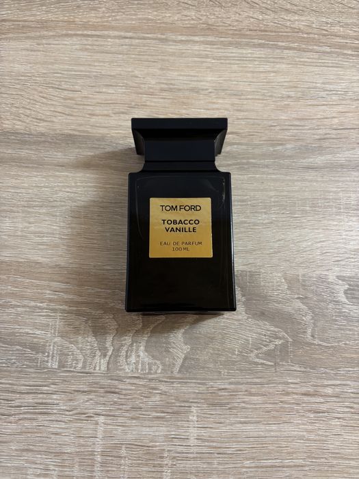 Tom Ford tobacco vanille *plin*
