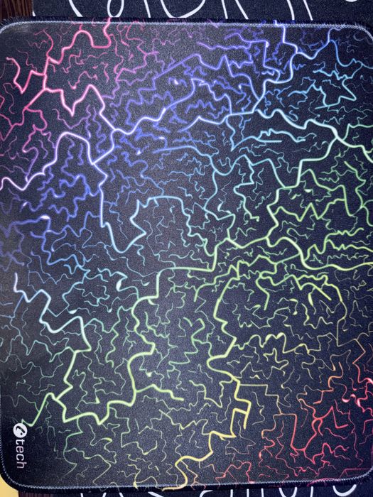 C-Tech mouse pad - запазен, подходящ за gaming и работа