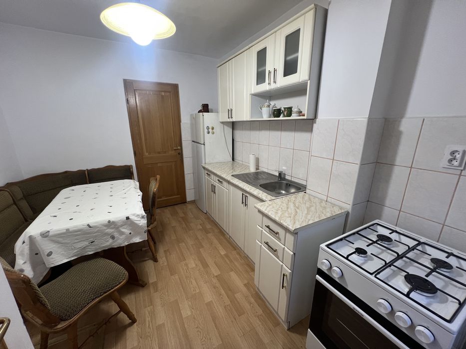 Apartament generos cu 4 camere