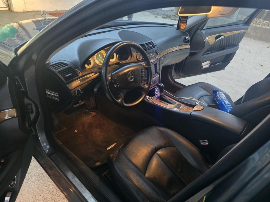 Vând Mercedes E280 cdi