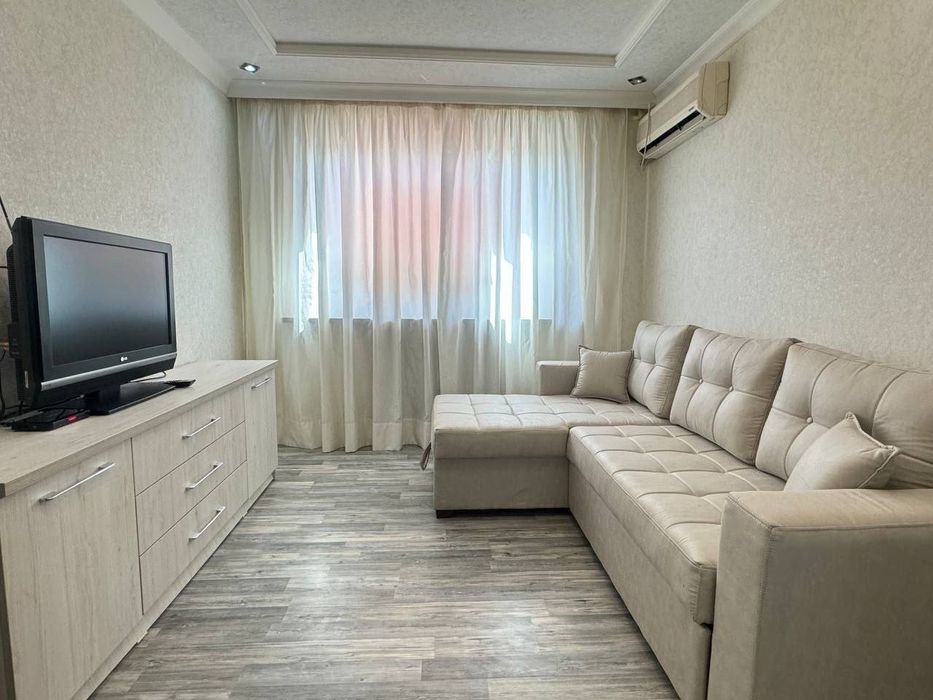 Новомосковская отличное вложение горячаюя. Цена! Срочно! Аренда 450$+