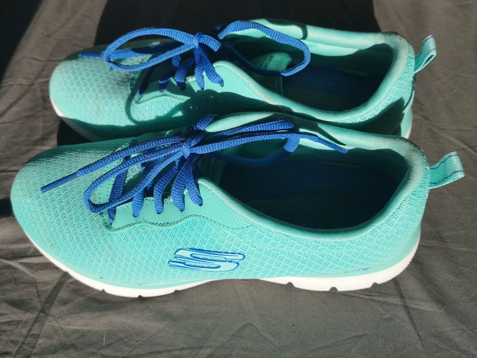 Skechers Bobs memory foam vernil