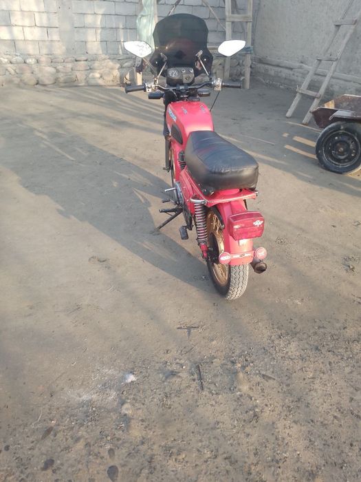 Мататцикл сотилади Восход мински мотор куйилган айби  йук холати  рас